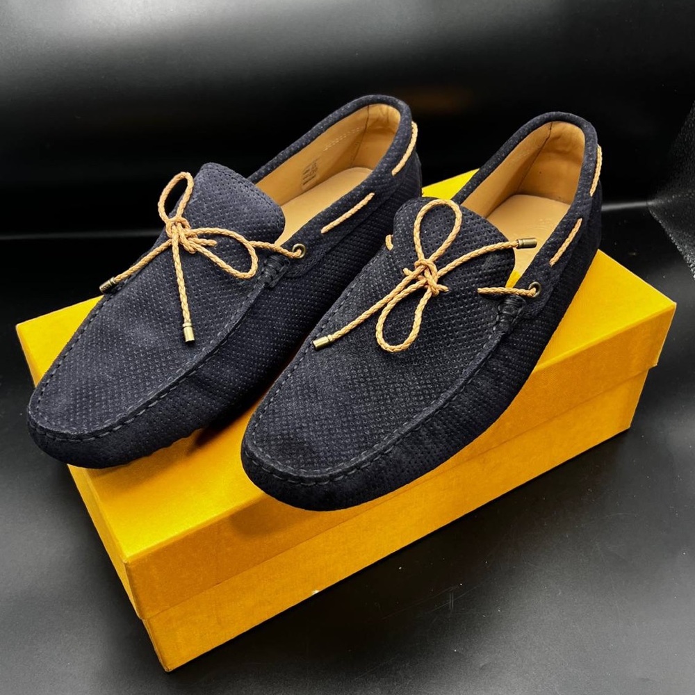 Like New In Box Tod’s Navy Laccetto Gommini 122 Men Size US 9.5